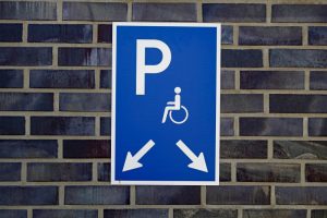znaki drogowe na parking