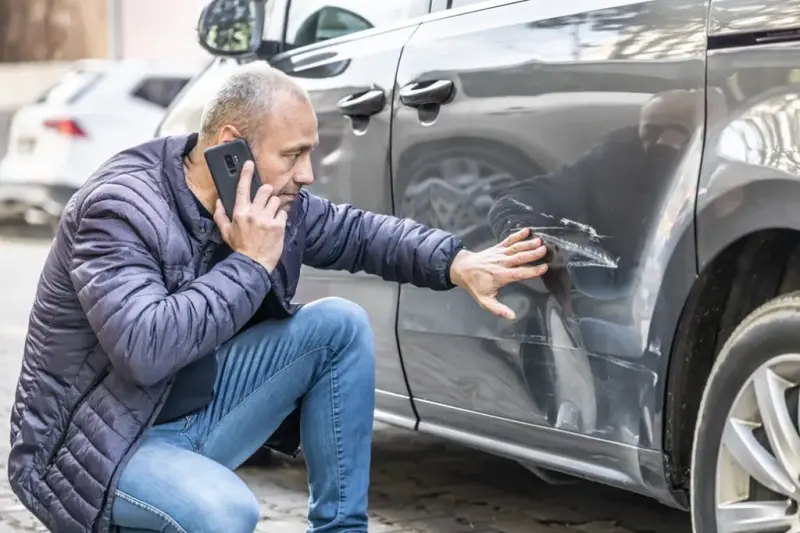 Jak zabezpieczyć nowe auto przed zarysowaniami?